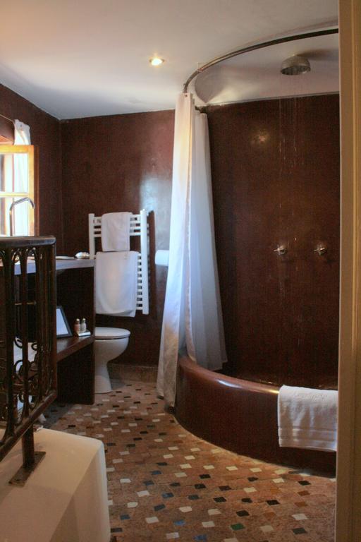 Riad Laaroussa Фес Екстер'єр фото