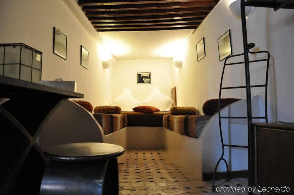 Riad Laaroussa Фес Екстер'єр фото