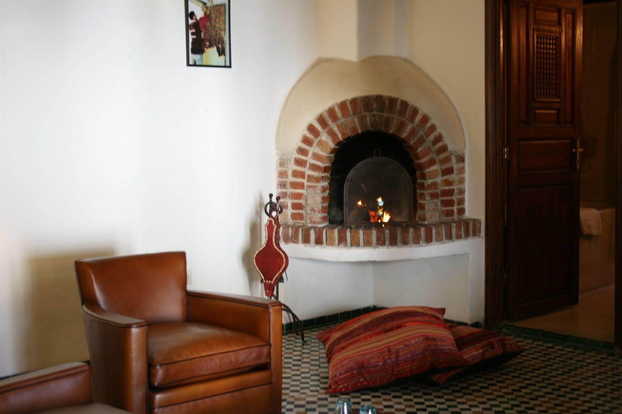 Riad Laaroussa Фес Екстер'єр фото