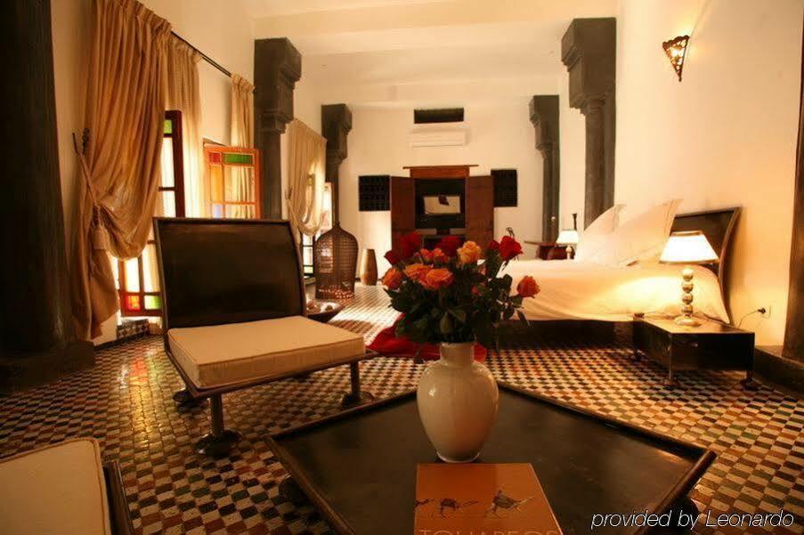 Riad Laaroussa Фес Екстер'єр фото
